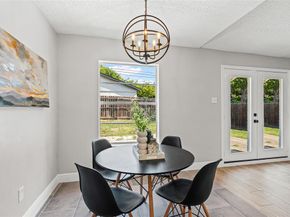 805 W Embercrest Drive , Arlington Texas 76017