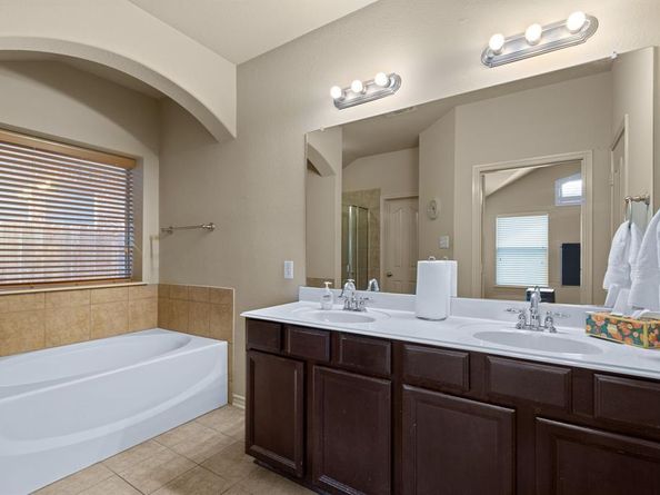 12440  Outlook Avenue , Fort Worth Texas 76244