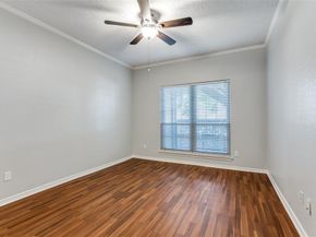 1609  Marsh Lane  110, Carrollton Texas 75006