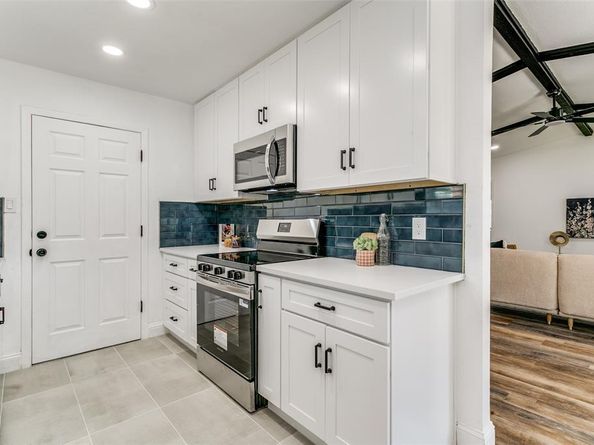 1714  Wildwood Street , Corinth Texas 76210