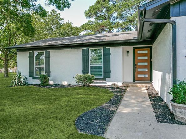 1714  Wildwood Street , Corinth Texas 76210