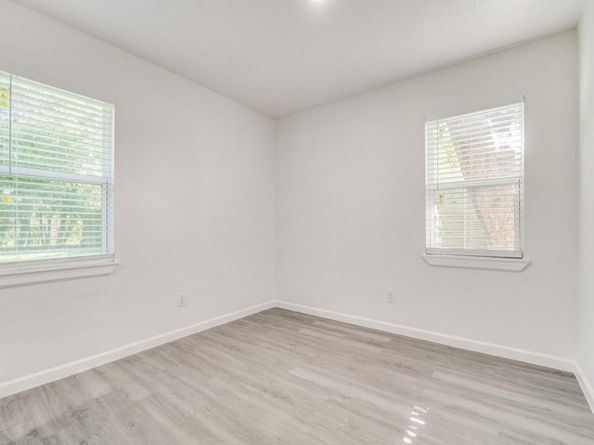 525  Moonlight Drive , Garland Texas 75040
