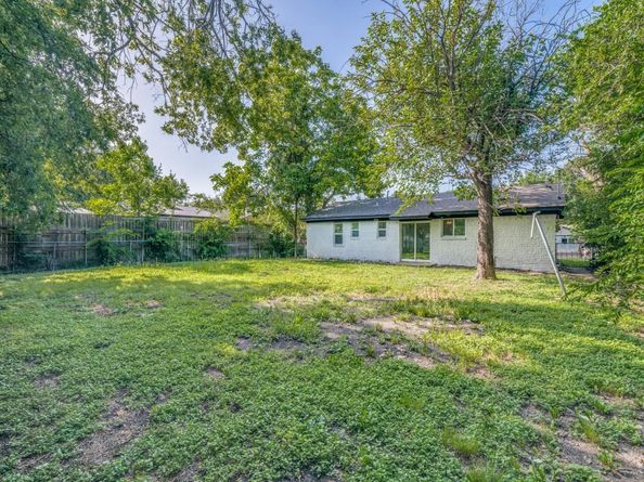 525  Moonlight Drive , Garland Texas 75040