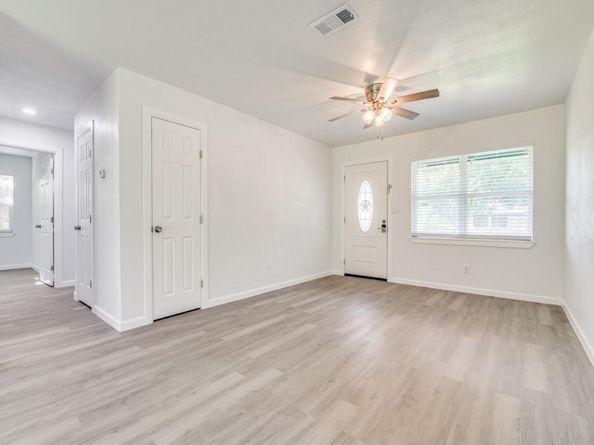 525  Moonlight Drive , Garland Texas 75040