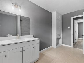 1974  SHELMAN Trail , Fort Worth Texas 76112