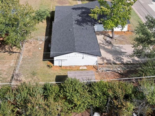 1974  SHELMAN Trail , Fort Worth Texas 76112