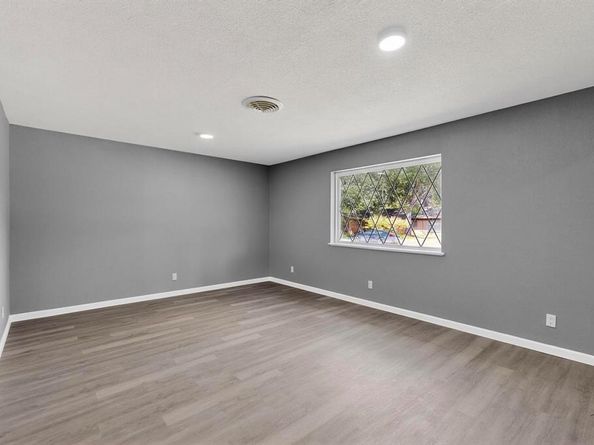 1974  SHELMAN Trail , Fort Worth Texas 76112