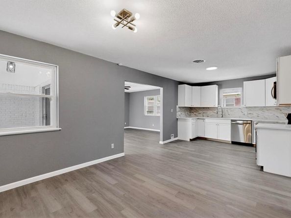 1974  SHELMAN Trail , Fort Worth Texas 76112