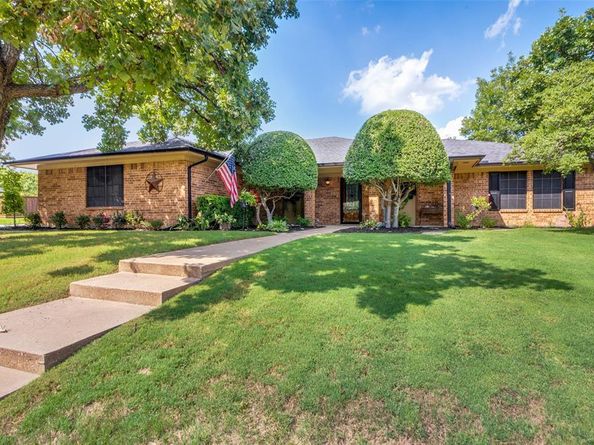7516  Lochwood Court , Fort Worth Texas 76179