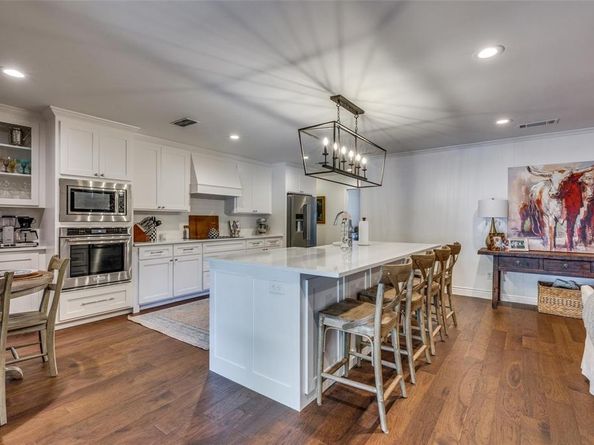 4301  Winding Way , Benbrook Texas 76126