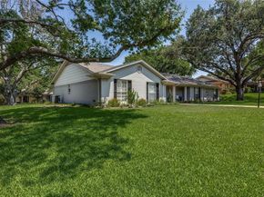 4301  Winding Way , Benbrook Texas 76126
