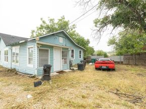 1203 E Davis Avenue , Fort Worth Texas 76104
