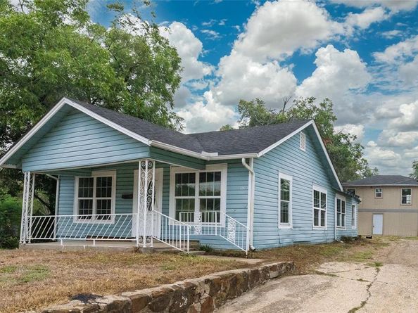 1203 E Davis Avenue , Fort Worth Texas 76104