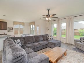 205  Oakcrest Drive , Justin Texas 76247