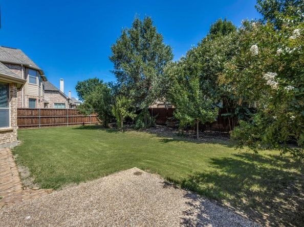 832  Hidden Springs Court , McKinney Texas 75071