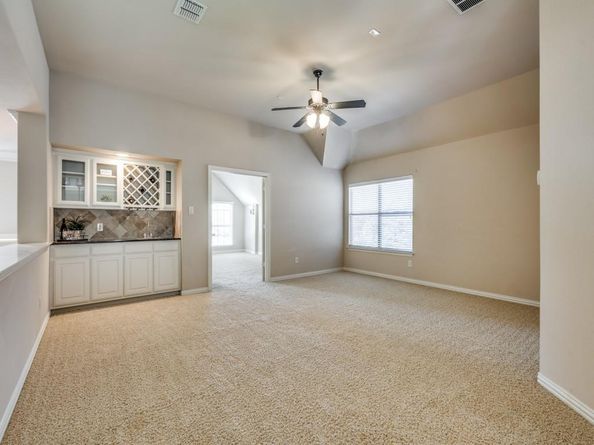 832  Hidden Springs Court , McKinney Texas 75071