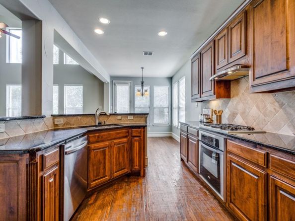 832  Hidden Springs Court , McKinney Texas 75071