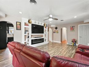 2501  New York Avenue , Fort Worth Texas 76104