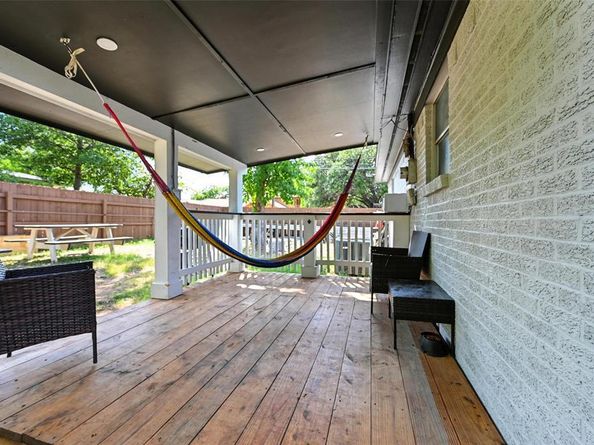 2501  New York Avenue , Fort Worth Texas 76104