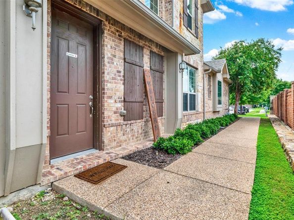 6614  Eagle Nest Drive , Garland Texas 75044