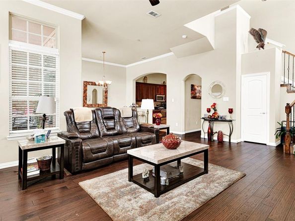 6614  Eagle Nest Drive , Garland Texas 75044