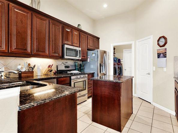 6614  Eagle Nest Drive , Garland Texas 75044