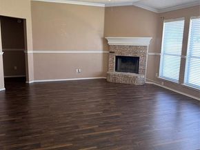 1510  Loveland Drive , Arlington Texas 76018