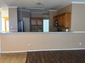 1510  Loveland Drive , Arlington Texas 76018