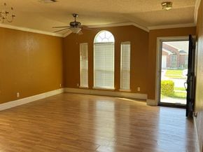 1510  Loveland Drive , Arlington Texas 76018
