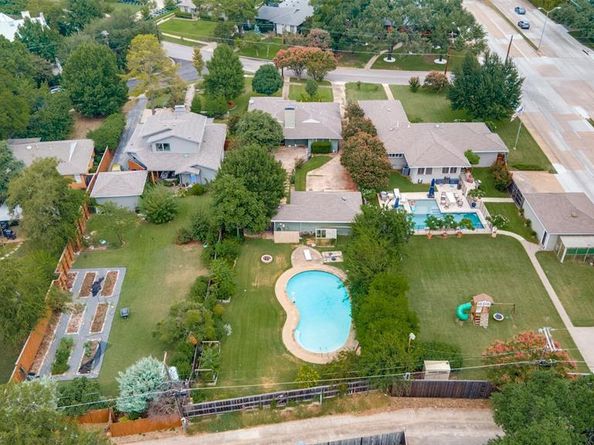 4184  Park Lane , Dallas Texas 75220