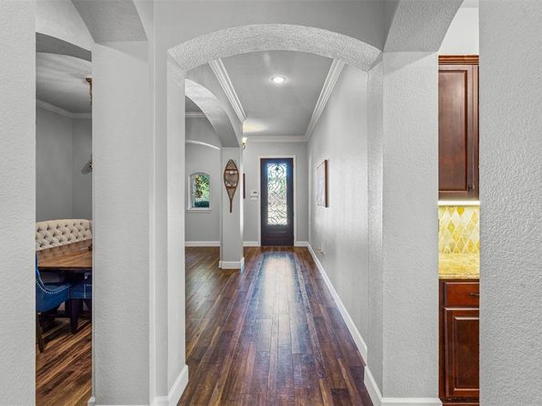 1808  Lakes Edge Boulevard , Mansfield Texas 76063