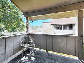 10433  High Hollows Drive  217, Dallas Texas 75230