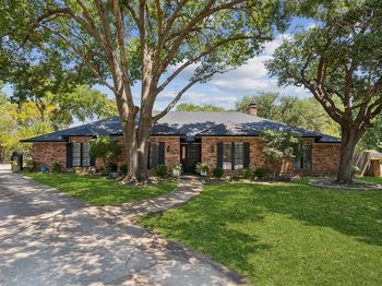 1406  Richards Circle 
