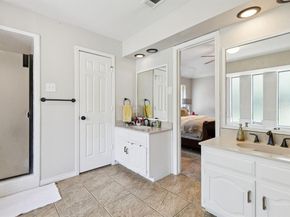 1406  Richards Circle , DeSoto Texas 75115