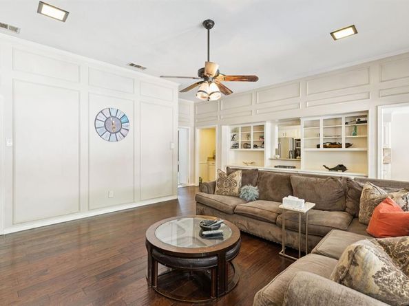 1406  Richards Circle , DeSoto Texas 75115