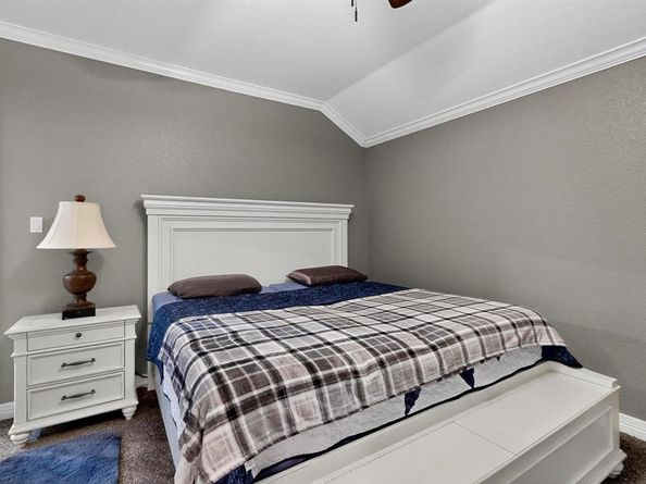 500  Glenwood Drive , Lancaster Texas 75146