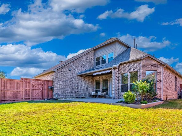 2353  Salisbury Court , Lewisville Texas 75056