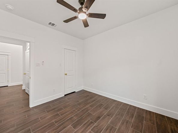 3214 NW Loraine Street , Fort Worth Texas 76106