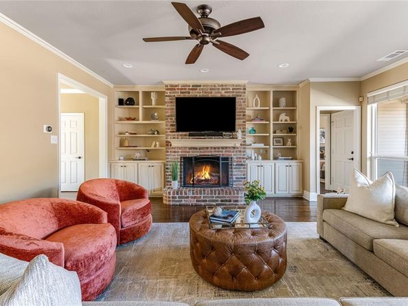 938  Mallard Drive , Coppell Texas 75019
