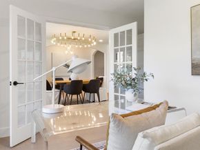 4210  Creekdale Drive , Dallas Texas 75229