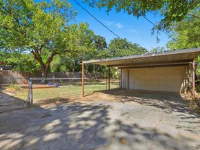 2217  Yucca Avenue , Fort Worth Texas 76111