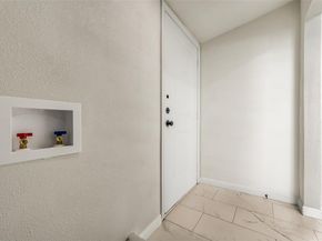 2815  Seevers Avenue , Dallas Texas 75216