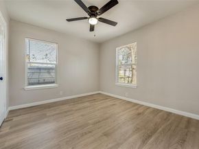 2815  Seevers Avenue , Dallas Texas 75216