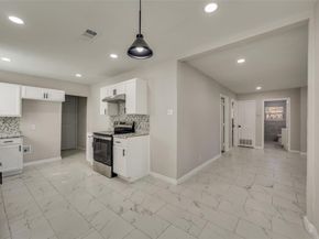 2815  Seevers Avenue , Dallas Texas 75216