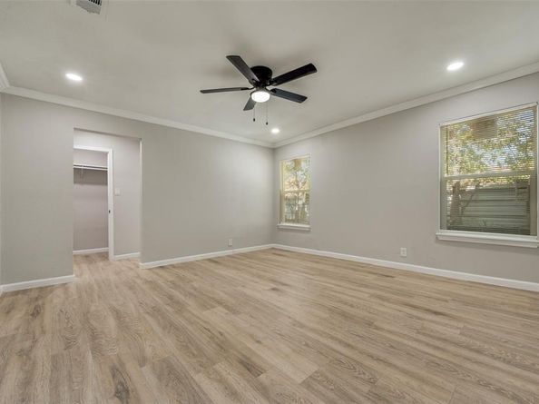 2815  Seevers Avenue , Dallas Texas 75216