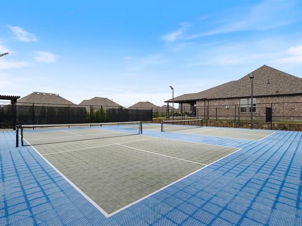 1657  Madrid Way , Rockwall Texas 75087