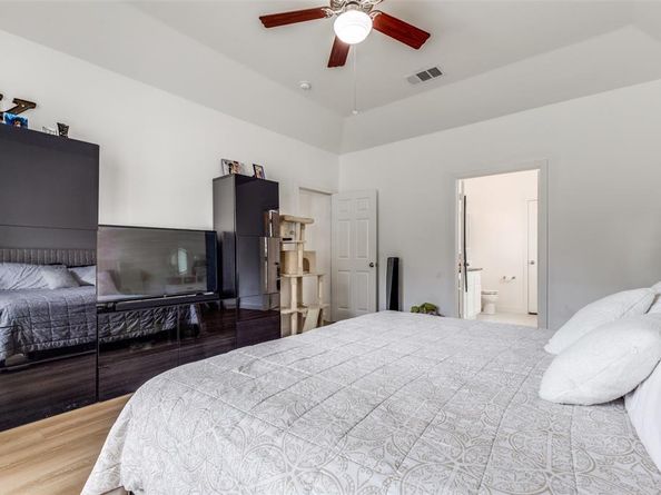 1005  Live Oak Drive , Providence Village Texas 76227