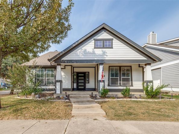 1005  Live Oak Drive , Providence Village Texas 76227