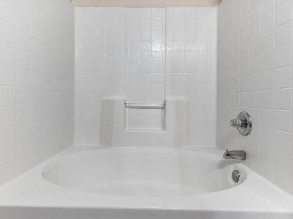 10605  Many Oaks Drive , Fort Worth Texas 76140