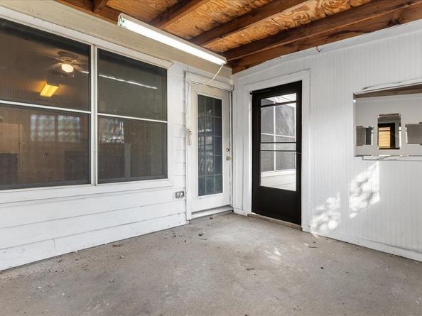 10605  Many Oaks Drive , Fort Worth Texas 76140